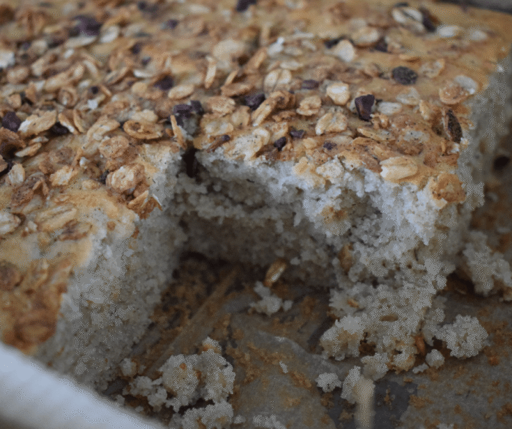 Image for Banana cacao crunch tray bake recipe